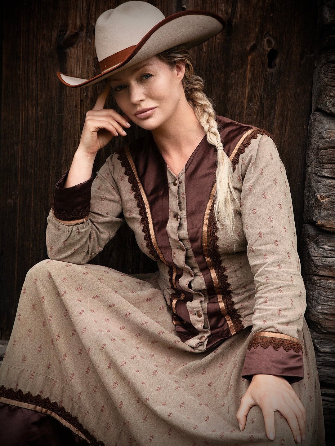 Vera Rogersdotter in a western costume and hat